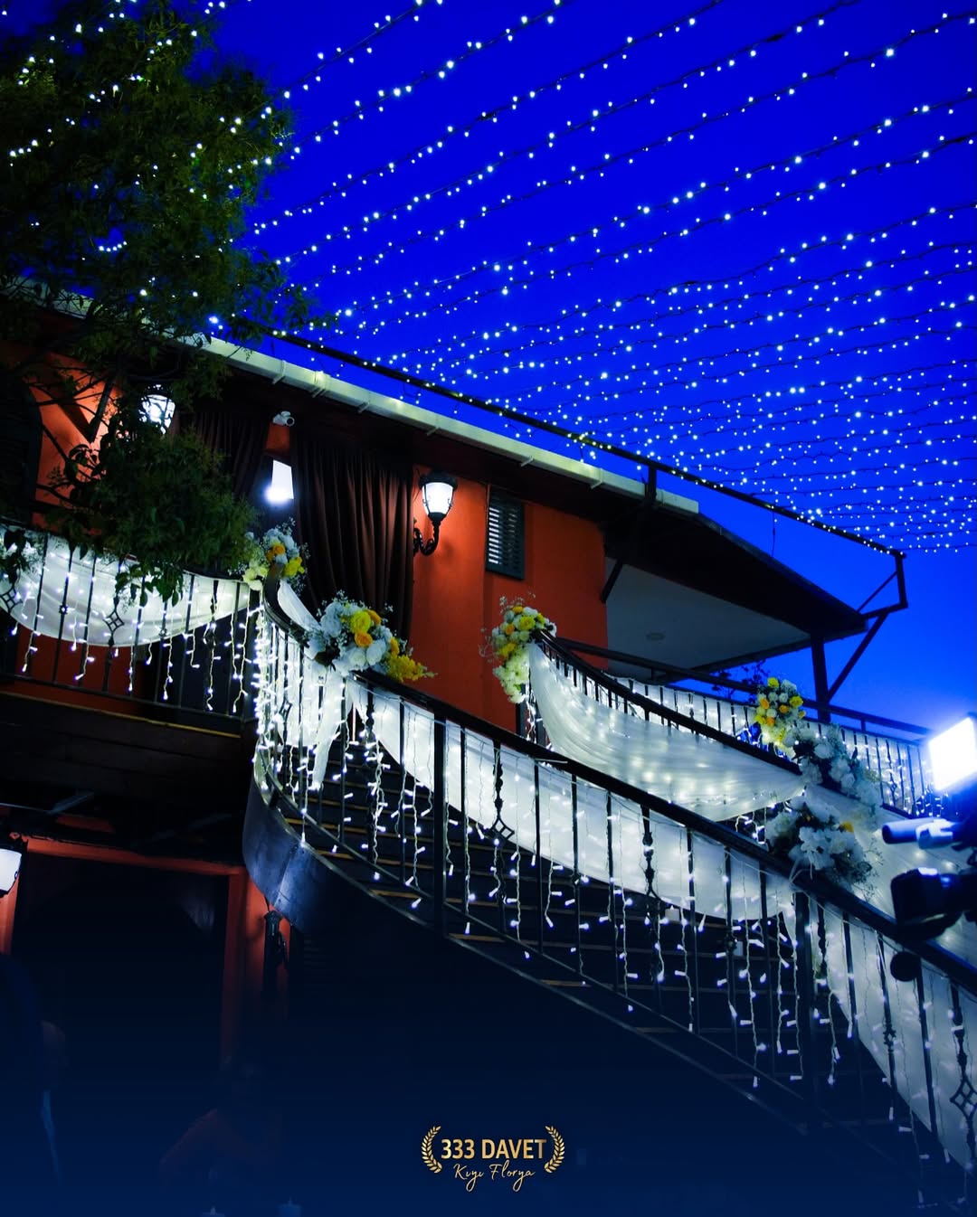 Işıklandırmalı bohem düğün dekorasyonu Florya