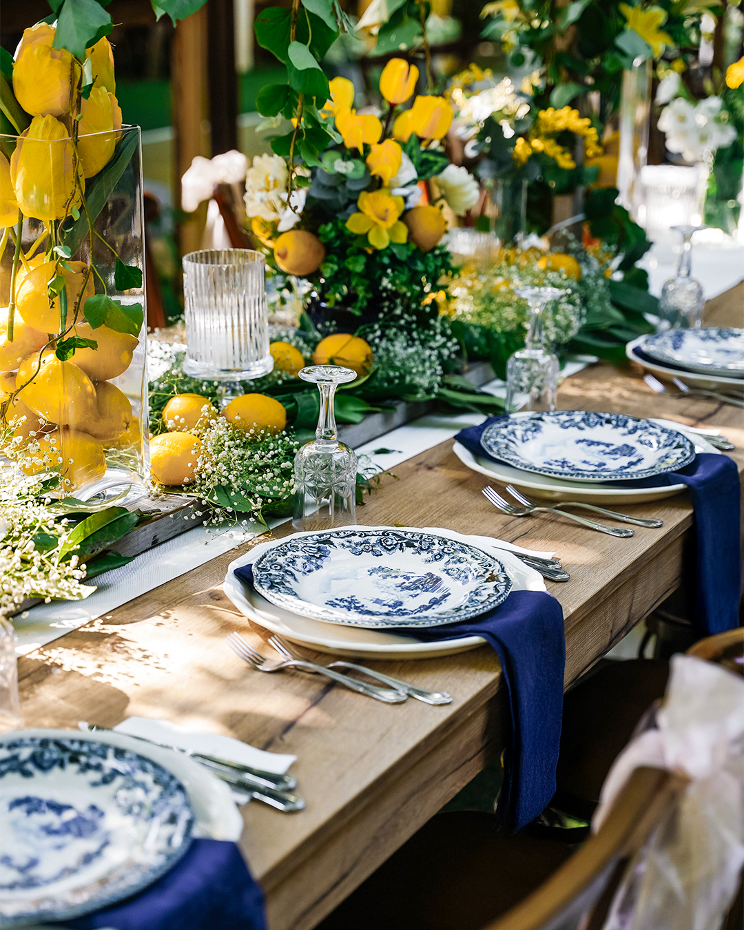 Beyaz Bahçe bohem düğün konsepti masa süslemesi