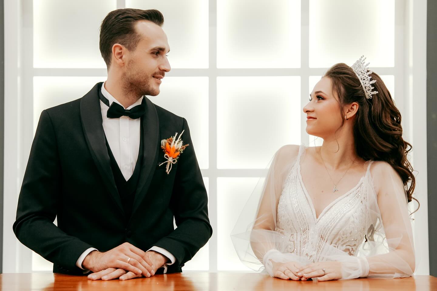 Sanatsal düğün fotoğrafçılığı gelin damat