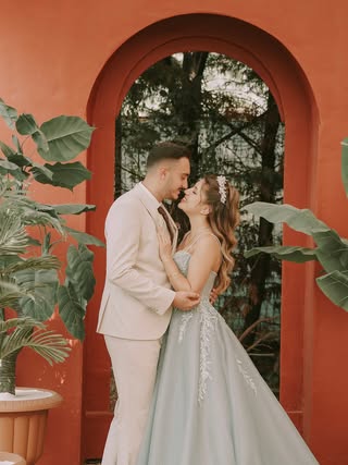 Save the date çekimi İstanbul Atapro Studio çift fotoğrafı