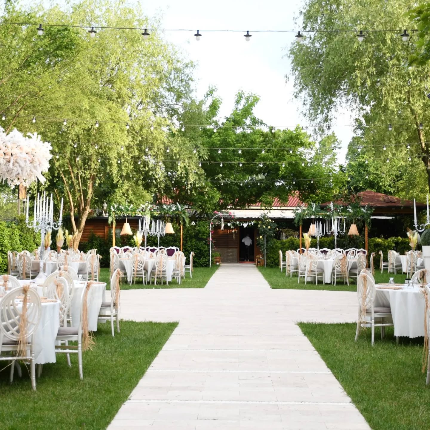 Elisa Garden Beykoz bohem konseptli kır düğünü alanı