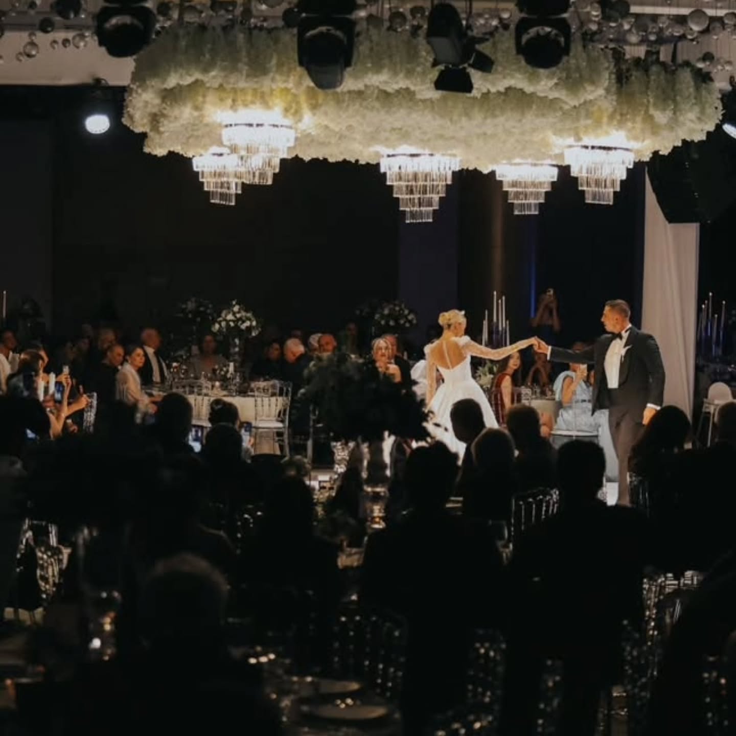 Frezya Organizasyon lüks düğün masa düzeni İstanbul şişli