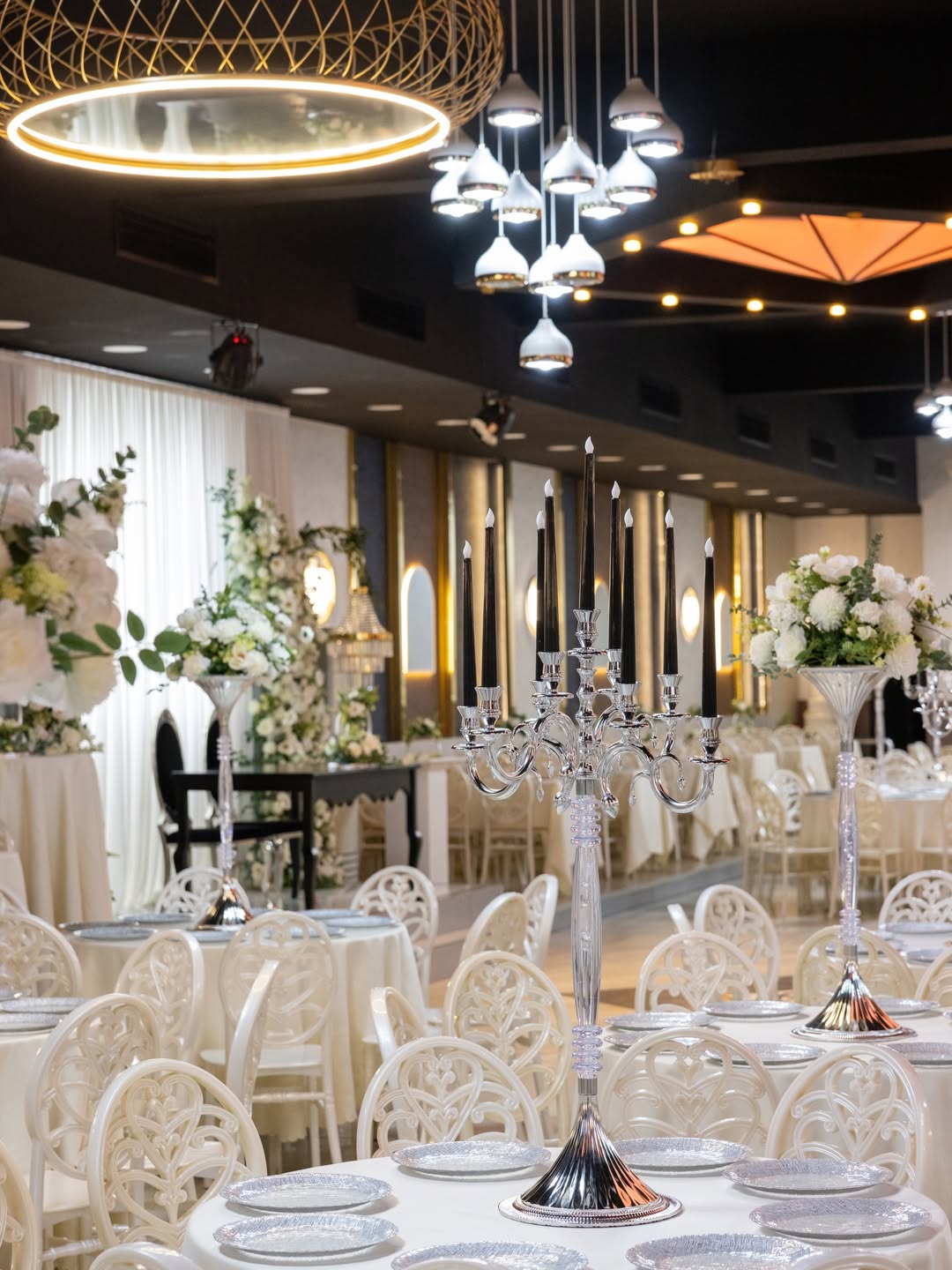 Gala Düğün Davet iç mekân aydınlatma ve ambiyans görünümü