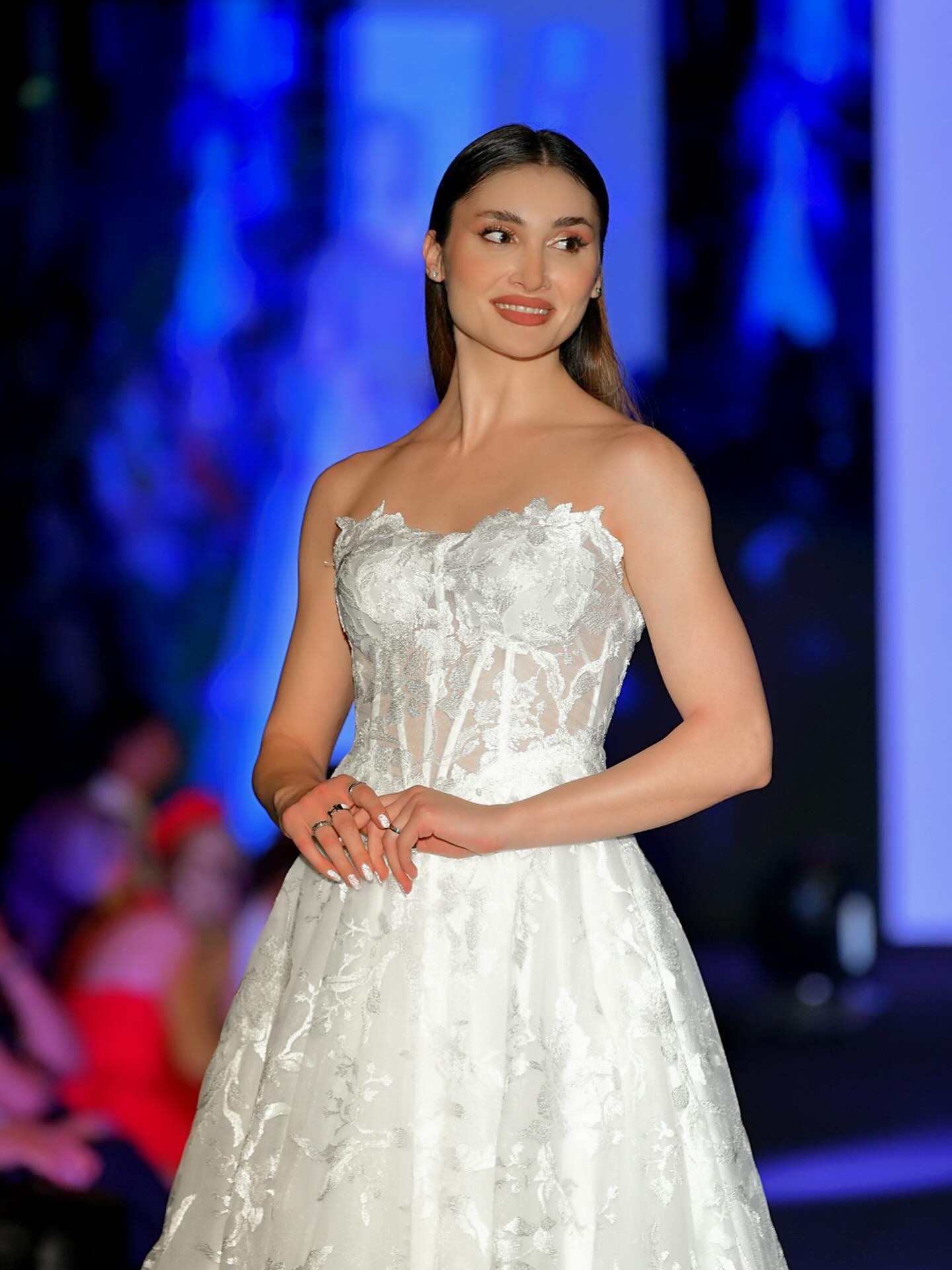 “Korse üstlü modern straplez gelinlik Ankara Çankaya Gelinlik Dünyam”