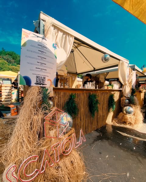 Bohem konsept açık alan davet dekorasyonu