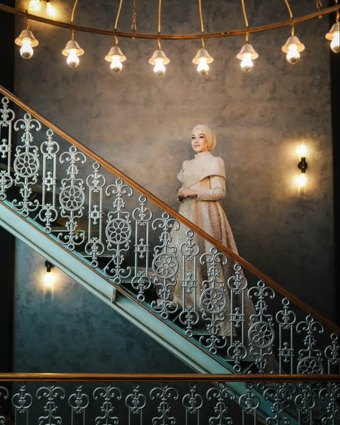 İstanbul düğün fotoğrafçısı İkimizin Hikayesi merdiven çekimi