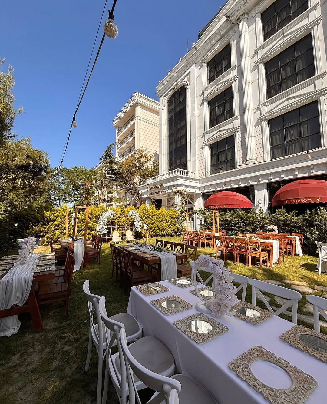 ayaroyal Wedding Avcılar açık alan düğün düzeni