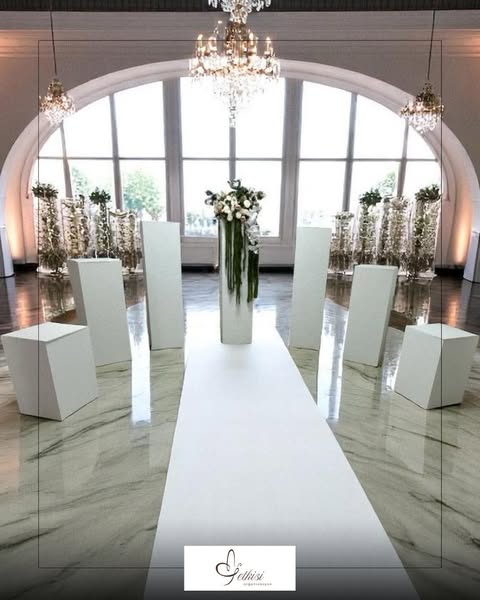 Deniz manzaralı özel davet masa düzeni