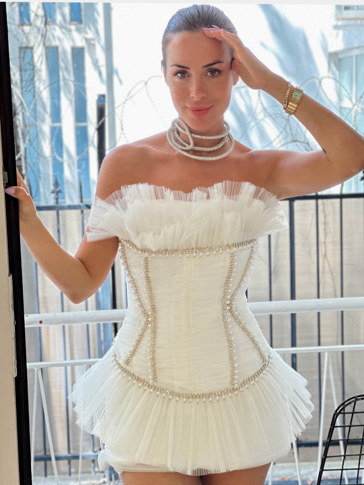 Straplez korse detaylı modern gelinlik tasarımı Ankara