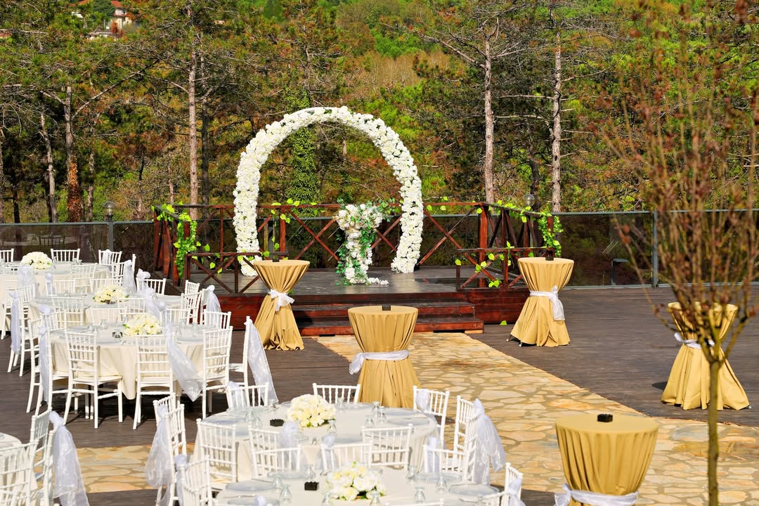 poi boğaz bahçe nikah alanı