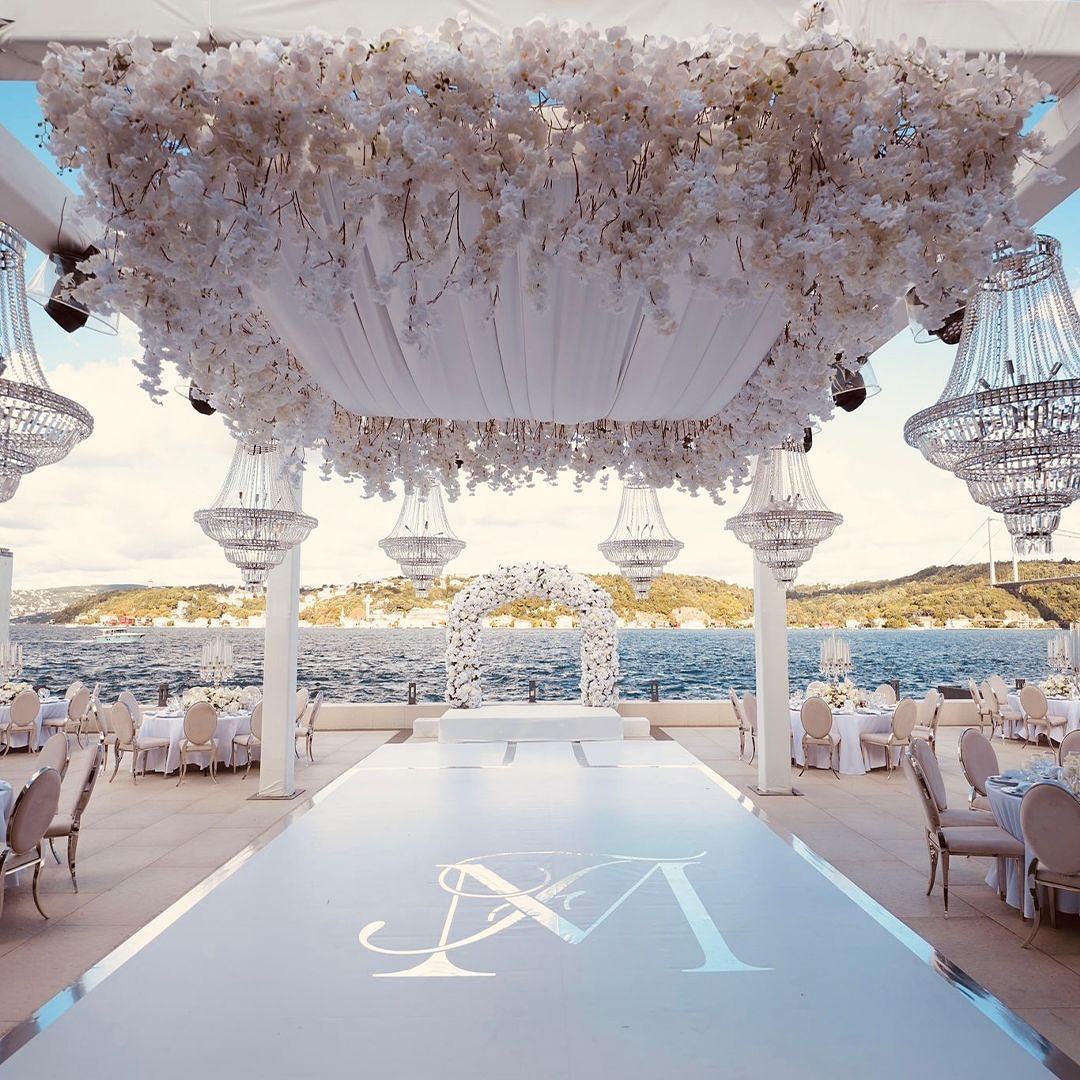 Portaxe Sarıyer Boğaz manzaralı düğün alanı