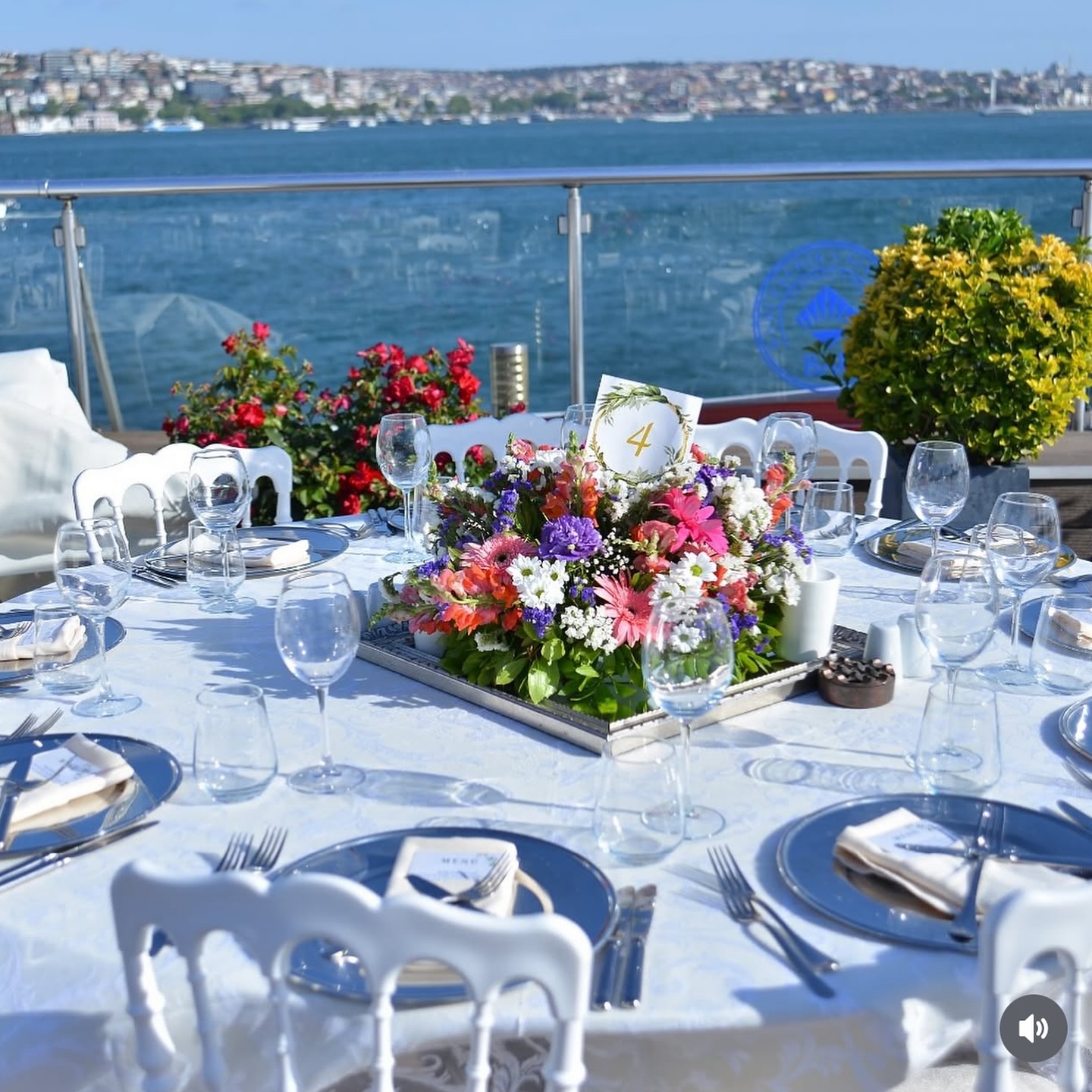 Beşiktaş deniz manzaralı düğün mekânı teras alanı