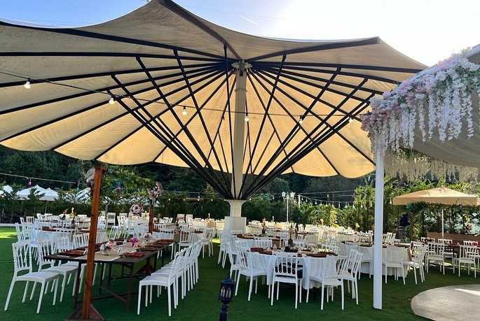 Yeşil Nesil Garden Beykoz rustik kır düğünü masa düzeni