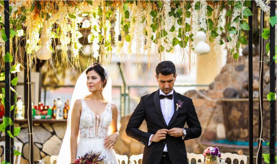 Bordo Yesil Garden Alsancak Dugun Notu