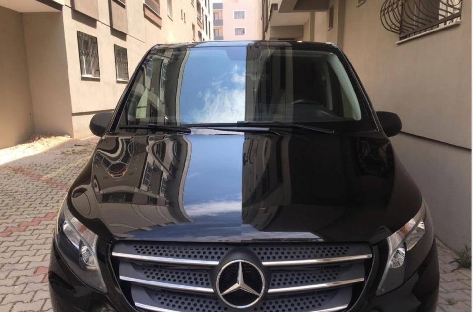 Izmir Vip Gelin Arabasi Dugun Notu