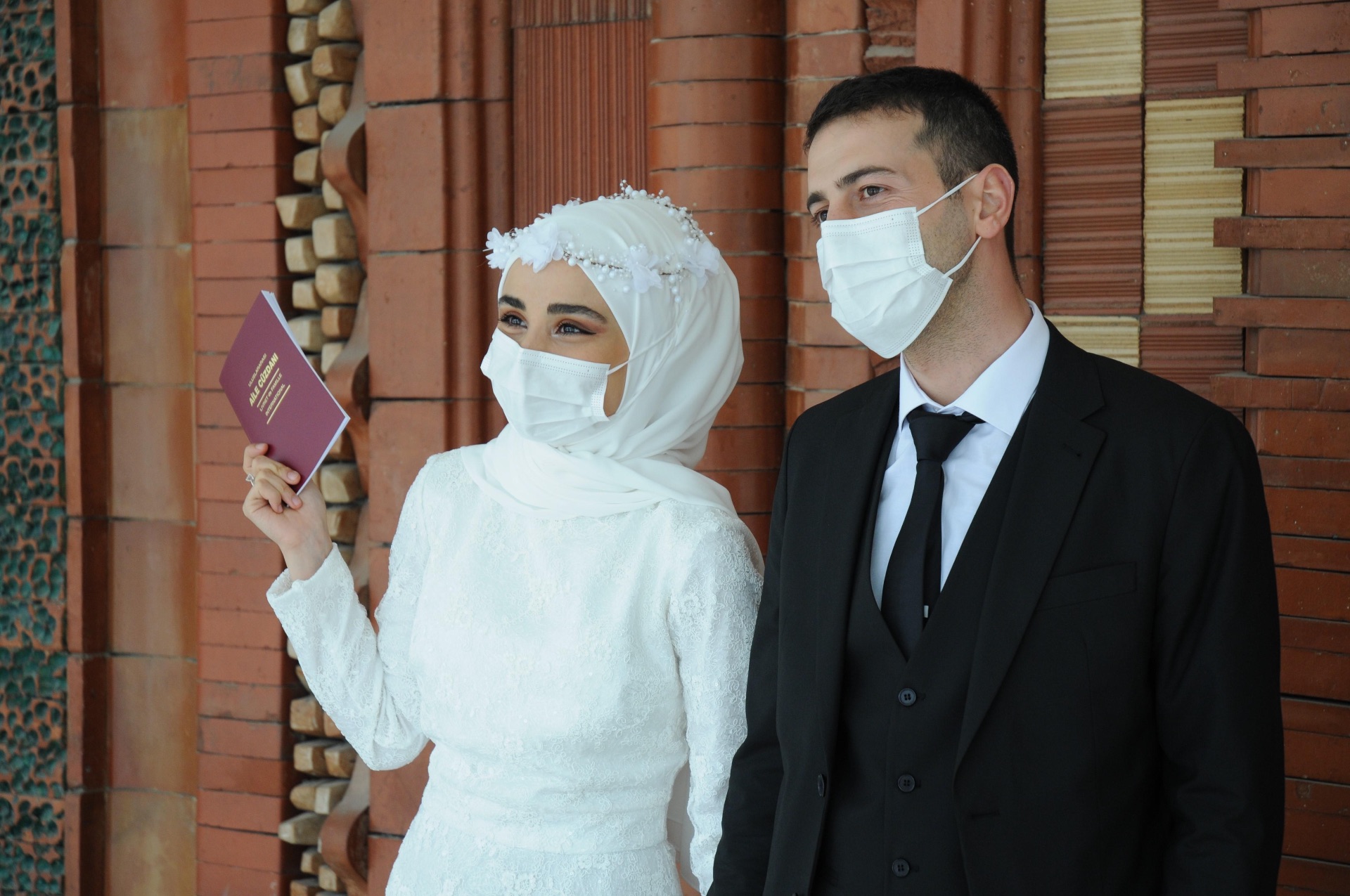 Nikah sırasında maske takılması