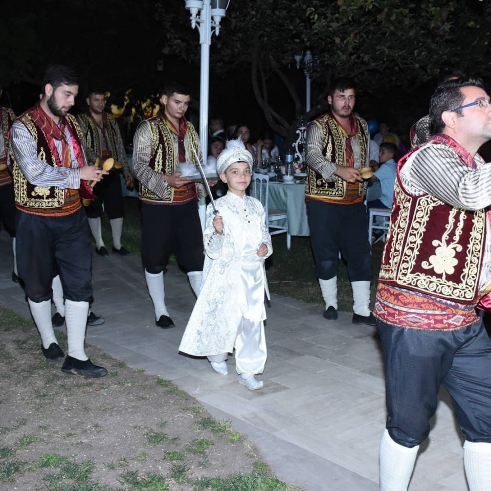 altin koru kir dugunu dugun notu