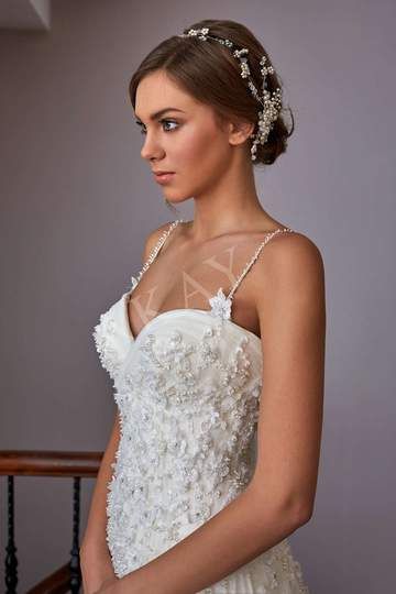 Akay Bridal