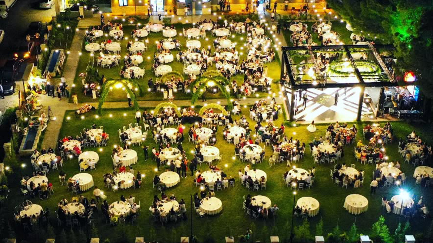 Vivaldi Garden Event