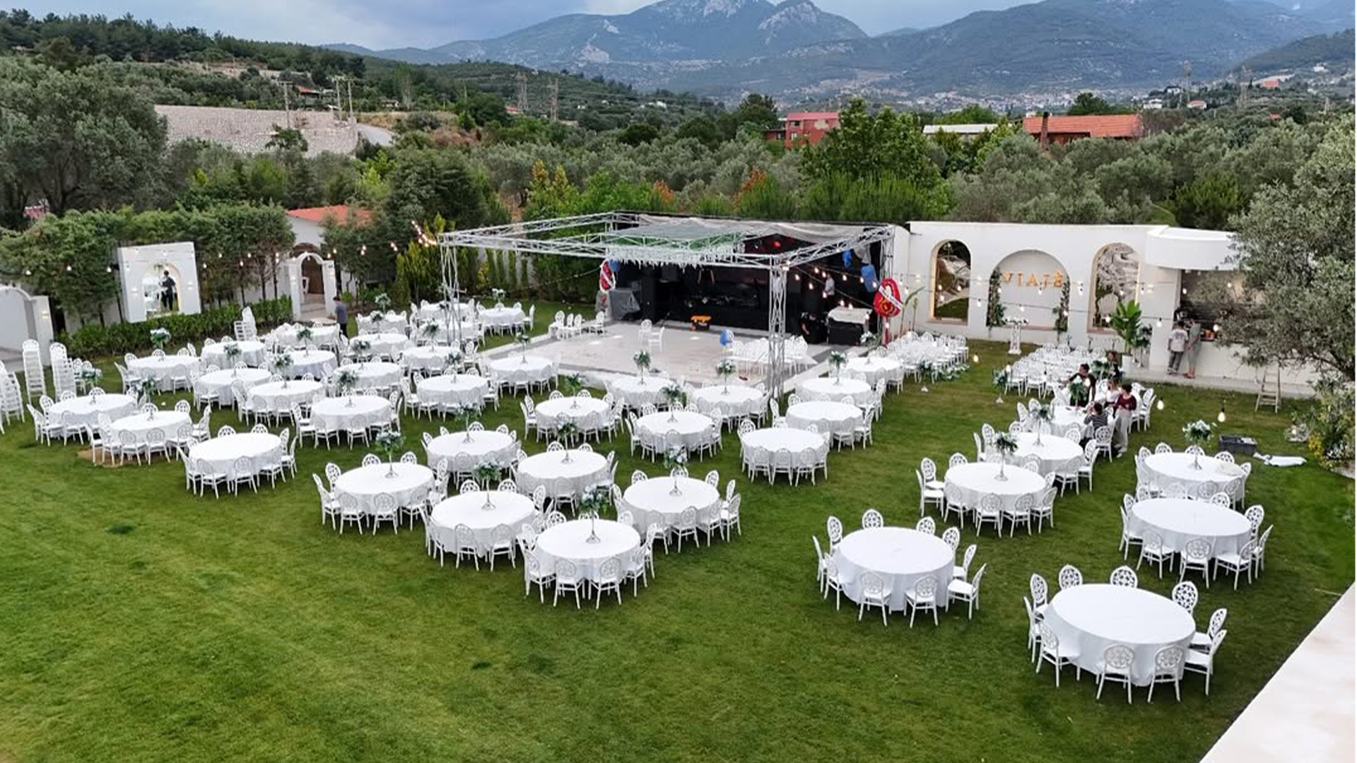 İzmir Düğün Mekanı : Viaje Wedding & More