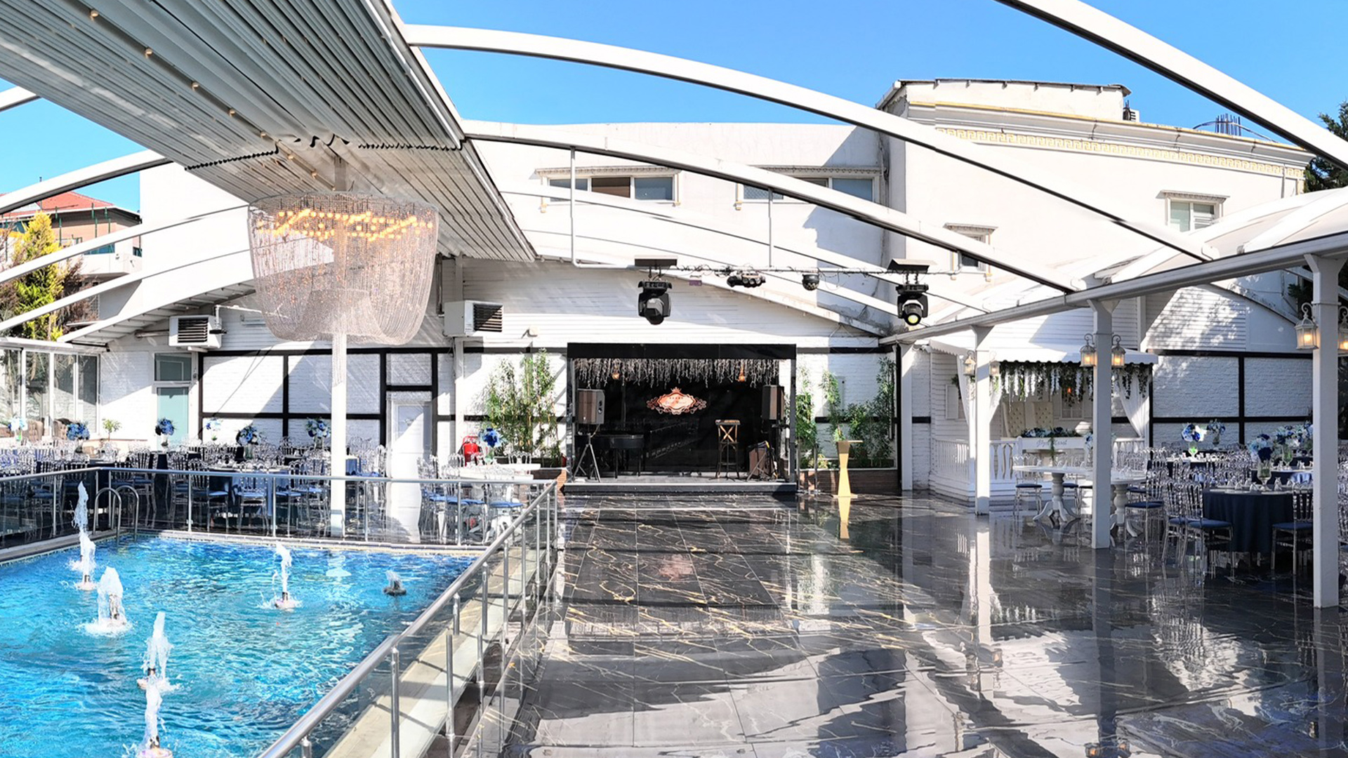 Güzel Masal Havuzbaşı Düğün Tesisleri | Bahçelievler’de Havuz Başında Masalsı Düğün Deneyimi