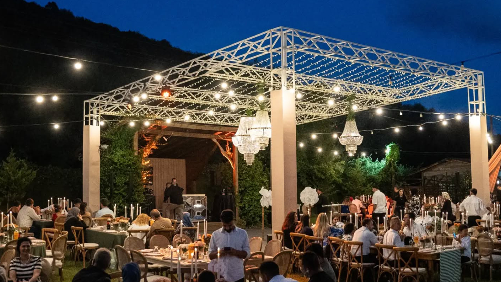 Sponsa Garden | Beykoz’da Ormanın Kalbinde Rustik Bir Düğün Hikâyesi