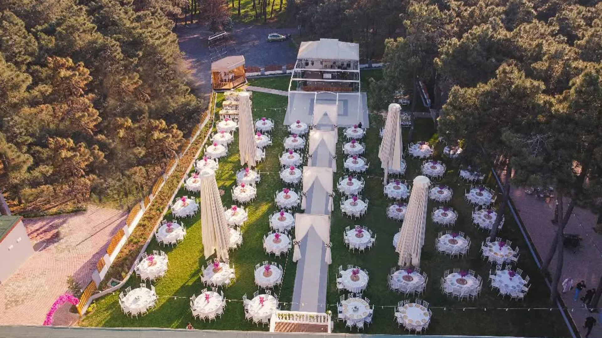 Gülbahar Sultan Kartal’da Orman İçinde Masalsı Bir Kır Düğünü