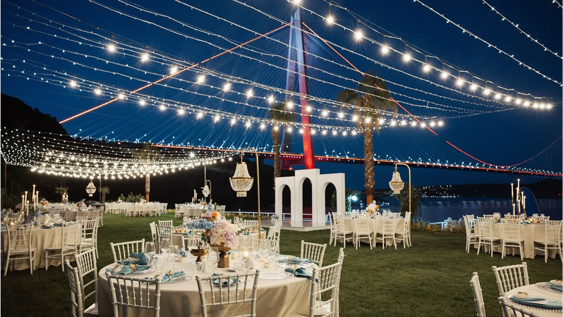 Boğaz Manzarasında Zarif ve Ferah Bir Düğün: Büyükliman Wedding