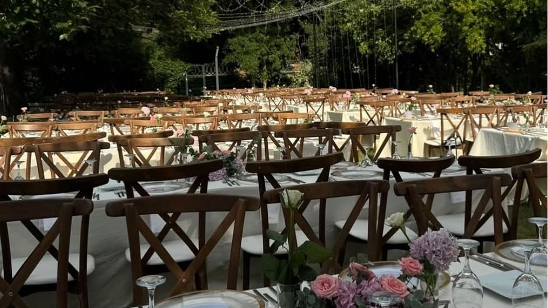 La Foresta Sarıyer Kır Düğünü Mekânı | Orman İçinde Doğayla Bütünleşen Romantik Düğünler